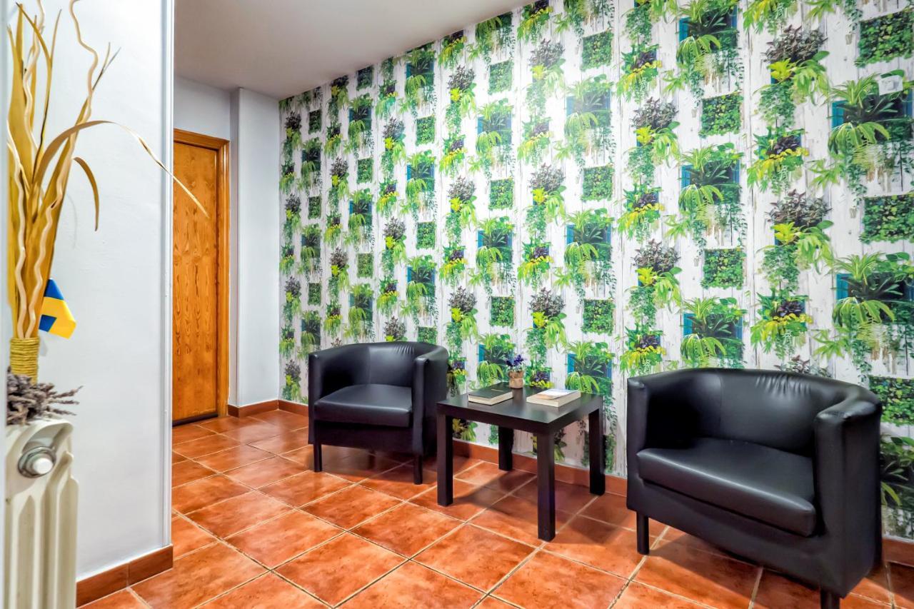 Pension La Playa Talavera de la Reina Exteriör bild